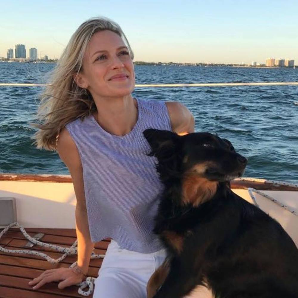 Meet your Posher, Janel